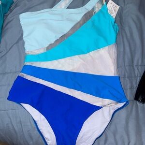 Colorblock One-Piece Swimsuit